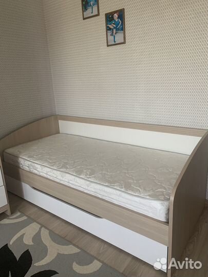 Кровать с матрасом детская