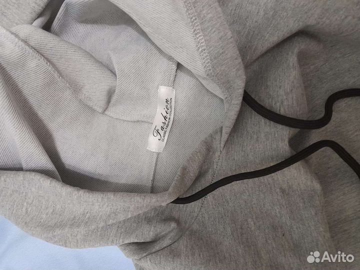 Спортивный костюм женский