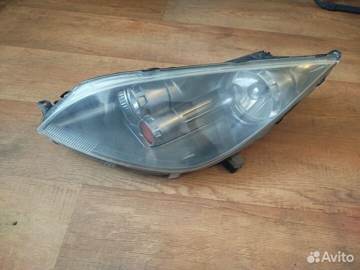 Фары Mitsubishi colt