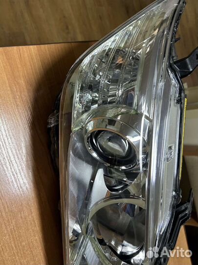 Фара ксеноновая Camry 50 оригинал
