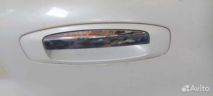 Ручка двери на Nissan Skyline v35