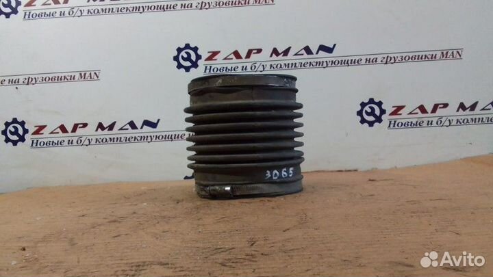 Патрубок воздушного фильтра Man Tgl