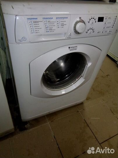 Стиральная машина Ariston