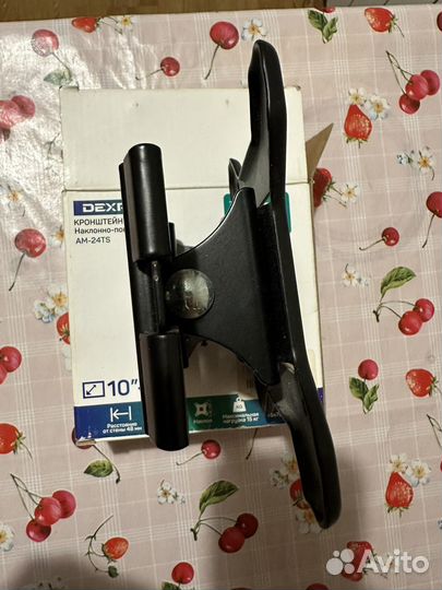 Кронштейн для телевизора