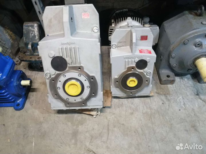 Мотор редуктор bonfiglioli