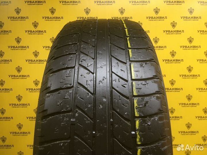 Goodyear Wrangler HP All Weather 235/65 R17 104H