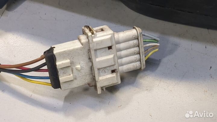 Зеркало боковое Peugeot Partner, 2004