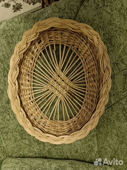 Хлебница соломенная