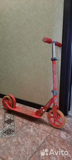 Самокат на больших колесах