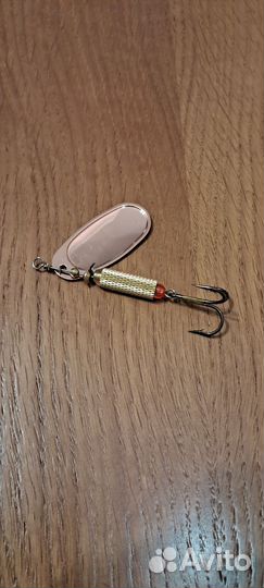 Блесна вертушка новая