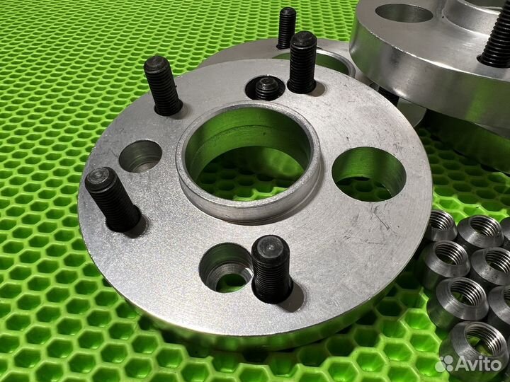 Проставки переходные 4х114,3 на 5x114,3 Honda и др
