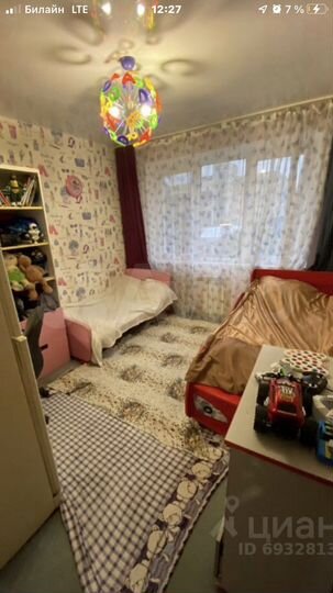 3-к. квартира, 52 м², 3/5 эт.