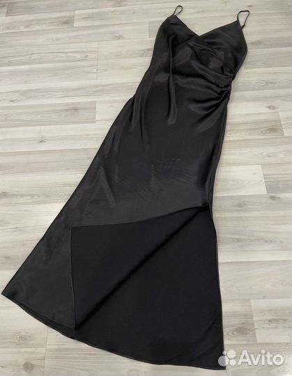 Платье zara xs