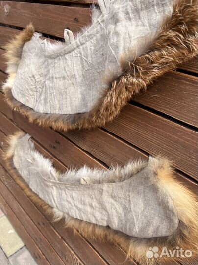 Меховой воротник лиса на льняном подкладе