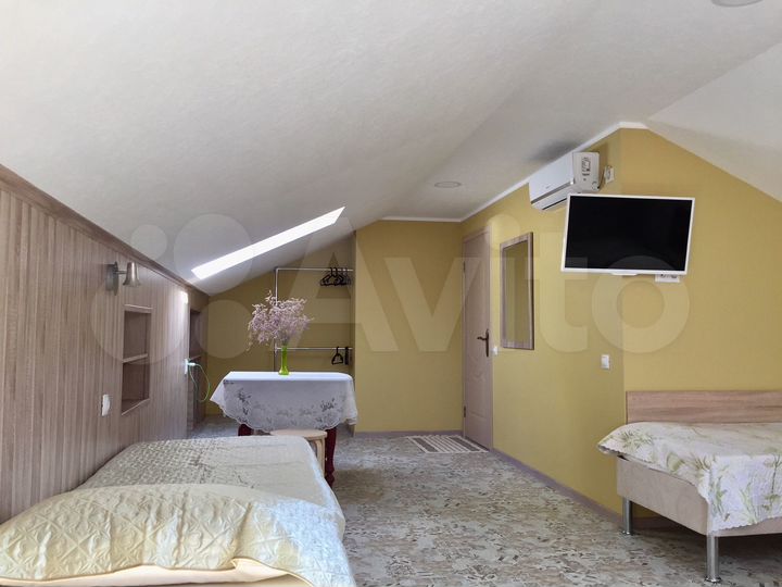 3-к. квартира, 65 м², 4/4 эт.