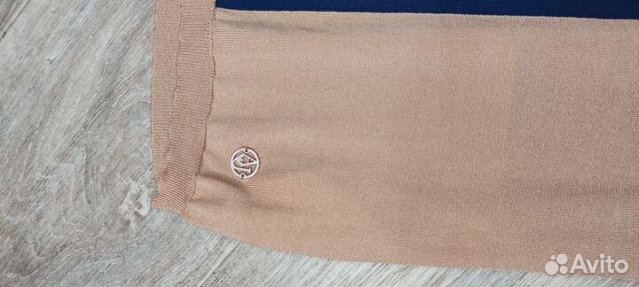 Кардиган Emporio Armani женский,44 -46