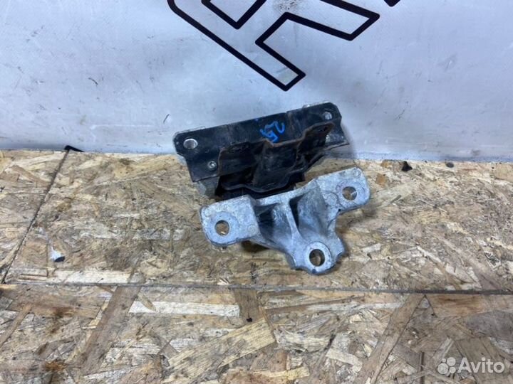 Подушка кпп Mitsubishi Outlander 3 До Рестайл