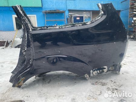 Крыло заднее левое Форд