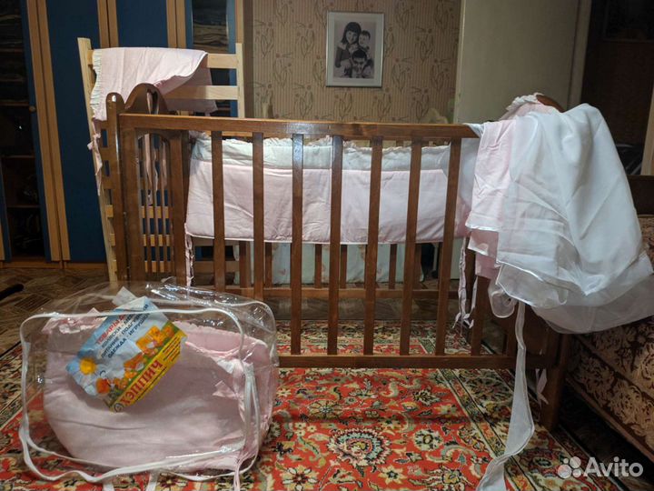 Детская кроватка
