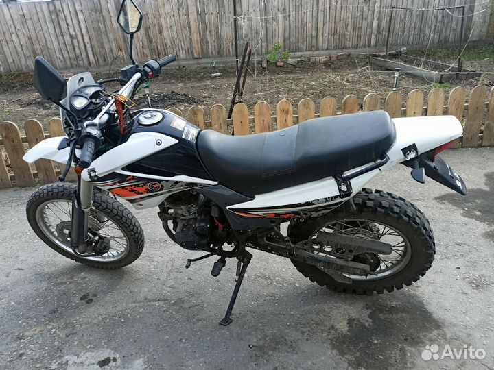 Racer panther 200