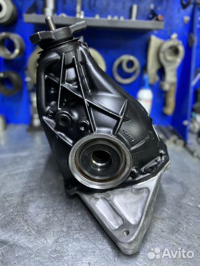 Редуктор задний Mercedes W166 GL166 ML166