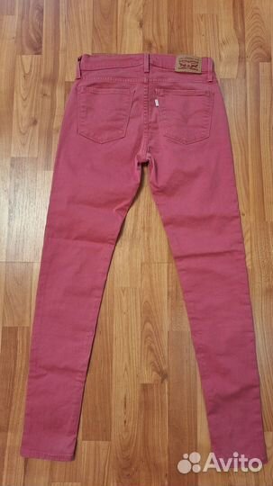 Джинсы женские levis р.26 2 шт