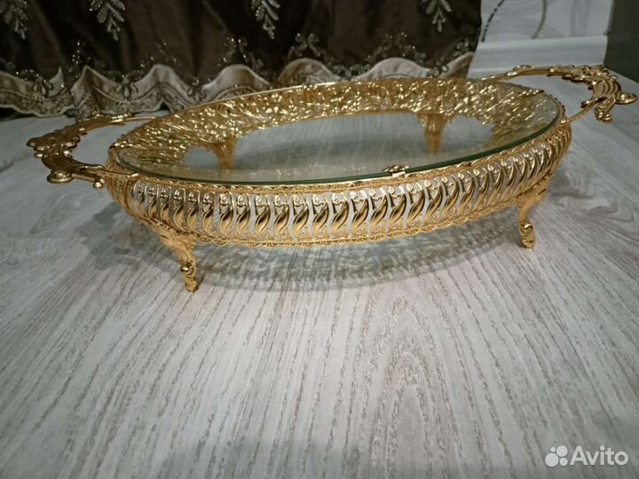 Овальный поднос для нарезки