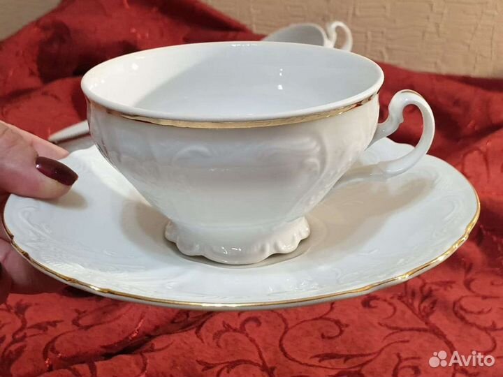 Чайный набор, чашки и блюдца