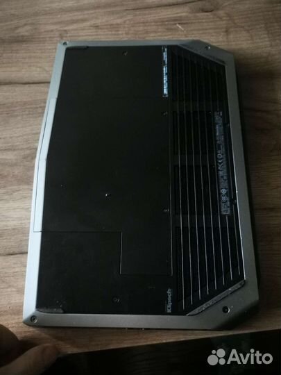 Ноутбук alienware p56g001