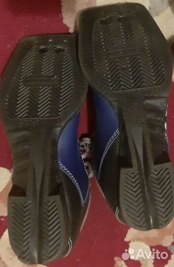 Лыжные ботинки