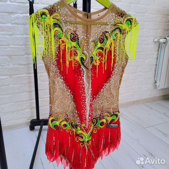 Купальник для художественной гимнастики