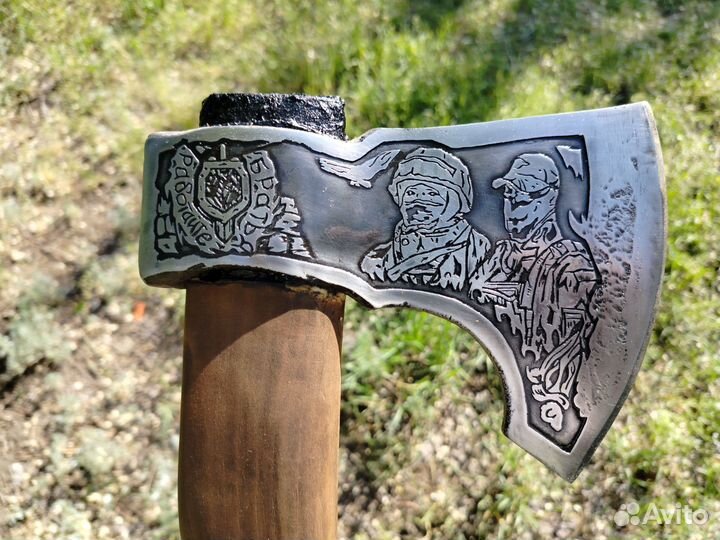 Топор ручной работы
