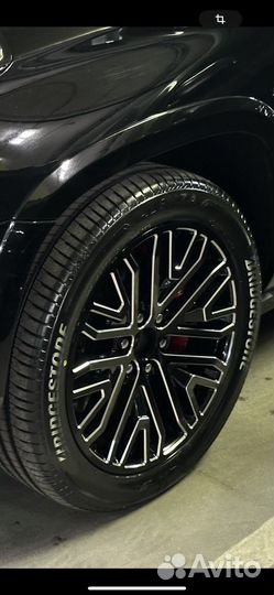 Диски на cadillac escalade r22