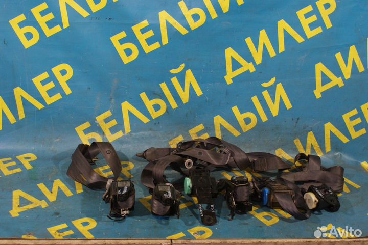 Ремни безопасности Dodge Caravan 3