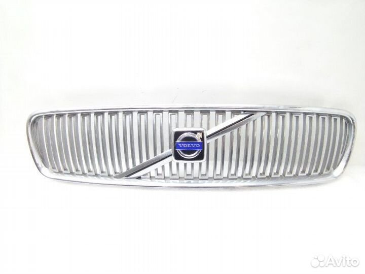 Решетка радиатора передняя Volvo V50 1 2005