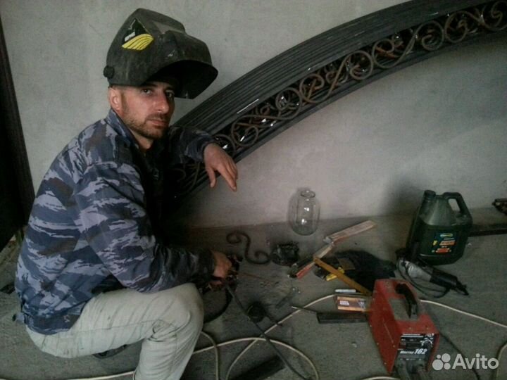 Газа-электро сварщик