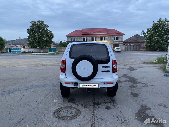 Chevrolet Niva 1.7 МТ, 2004, 240 000 км