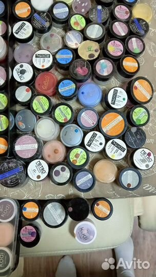 Акриловая пудра для наращивания ногтей