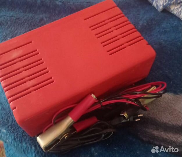 Зарядное устройство