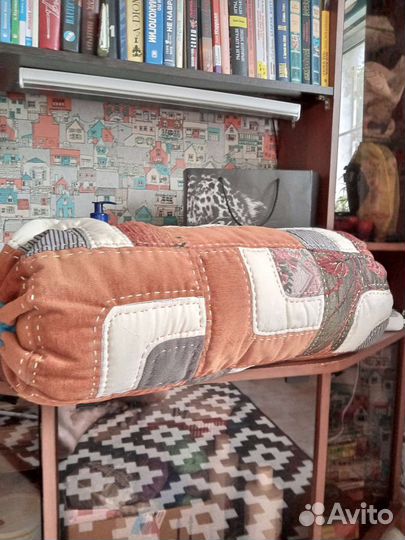 Подушка-валик