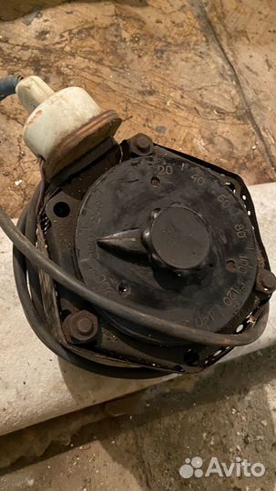 Латр-1. 0-250В/9А