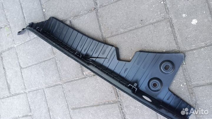 Пыльник переднего крыла Соренто 4