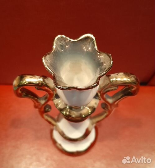 Подсвечник фарфоровый в форме лотоса