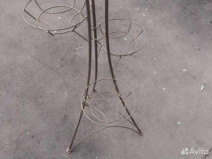 Подставка для цветов