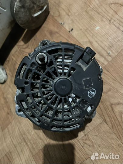 Генератор Шевролет Тахо 900