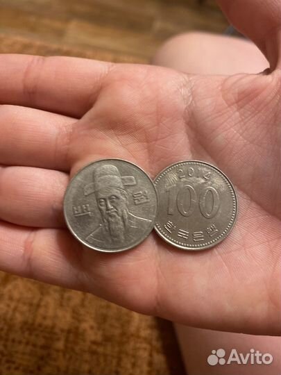 100 вон 2014 года