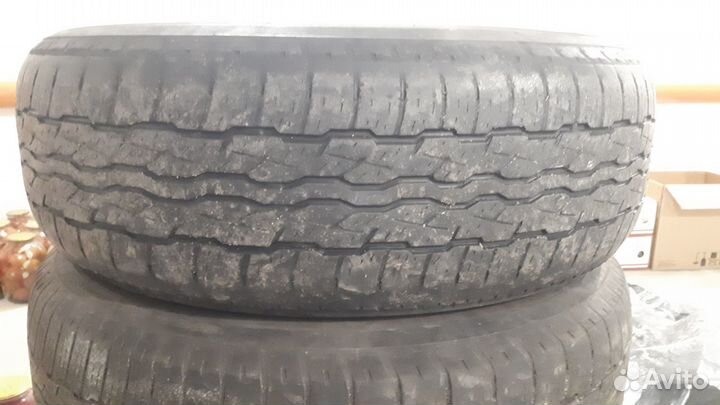 Bridgestone Dueler H/T 687 225/65 R17