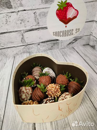 Клубника в шоколаде / подарок на 8 марта