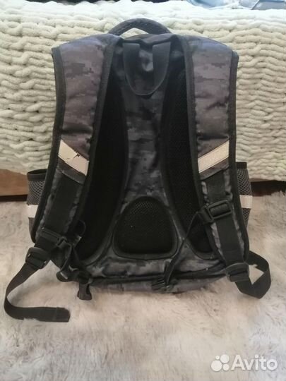 Школьный рюкзак