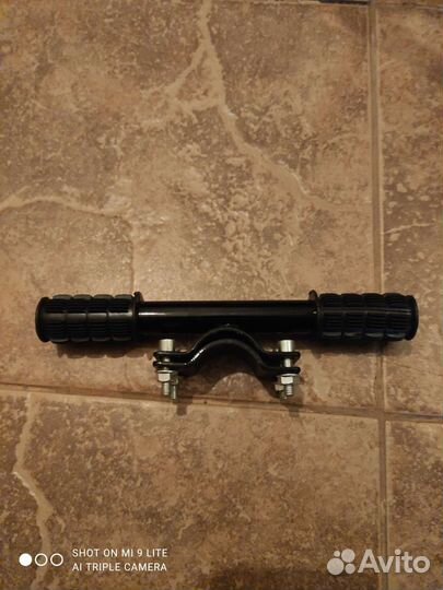 Ручка для ребенка на самокат